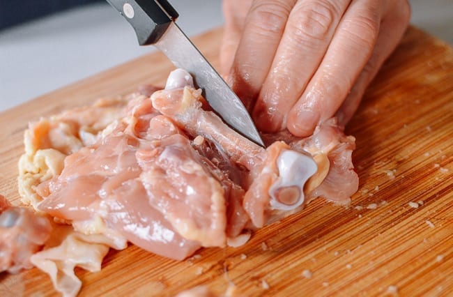 How to Debone a Chicken Thigh, bmeteor.aiodimecu.cf