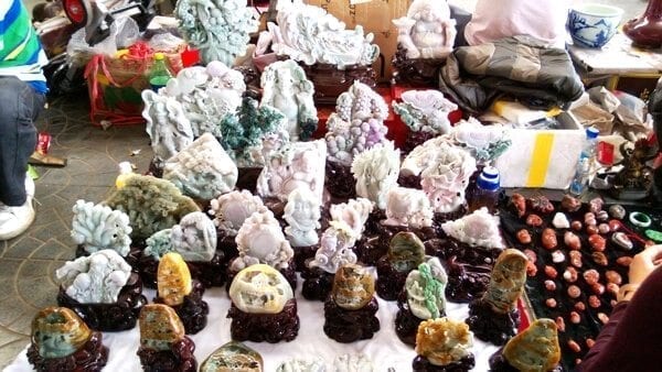 jade-figurines-china