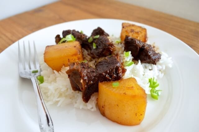 Chinese Braised Beef and Turnips (Daikon Radish), by bmeteor.aiodimecu.cf
