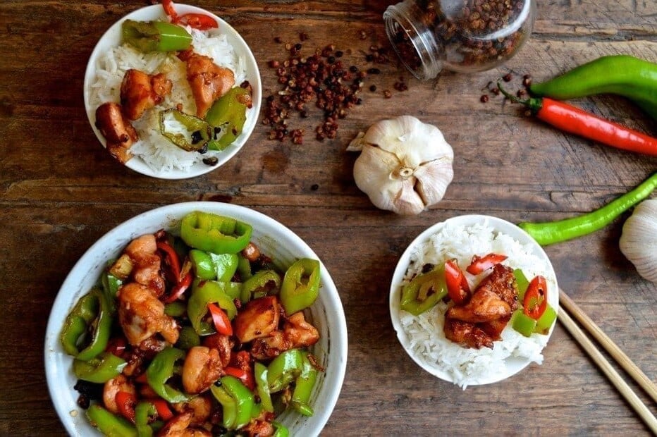 Sichuan Spicy Three Pepper Chicken - chilis, by bmeteor.aiodimecu.cf