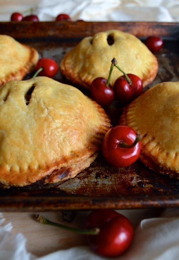 Sweet Cherry Hand Pies by bmeteor.aiodimecu.cf 