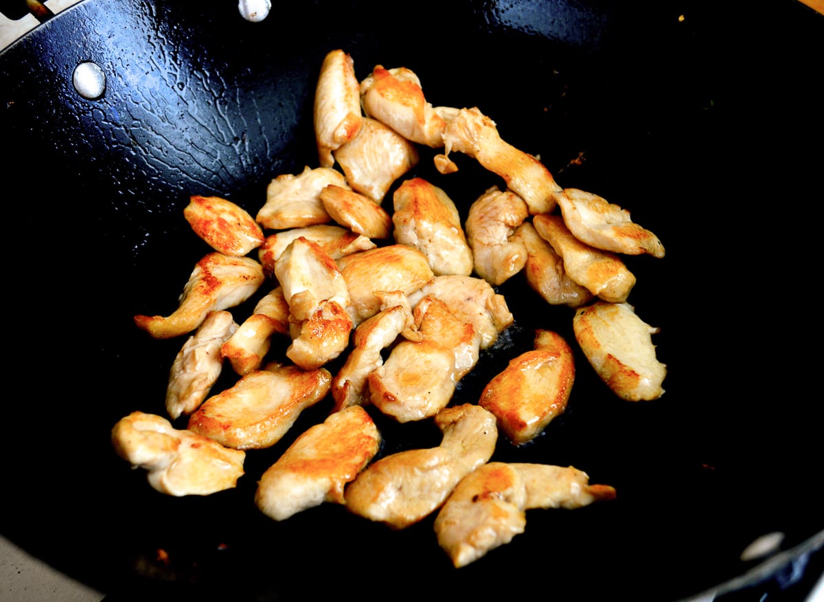 Chicken Snow Peas Stir-fry by bmeteor.aiodimecu.cf