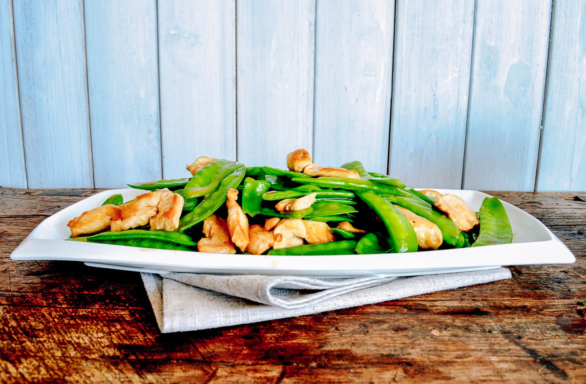 Chicken Snow Peas Stir-fry by bmeteor.aiodimecu.cf