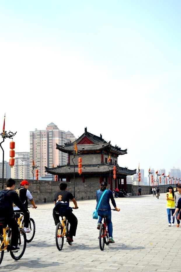 A Trip to Huashan and Xi'an by bmeteor.aiodimecu.cf 