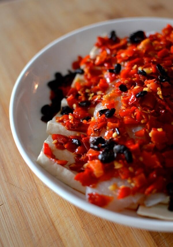 Hunan Steamed Fish with Salted Chilies - Duo Jiao Yu, by bmeteor.aiodimecu.cf