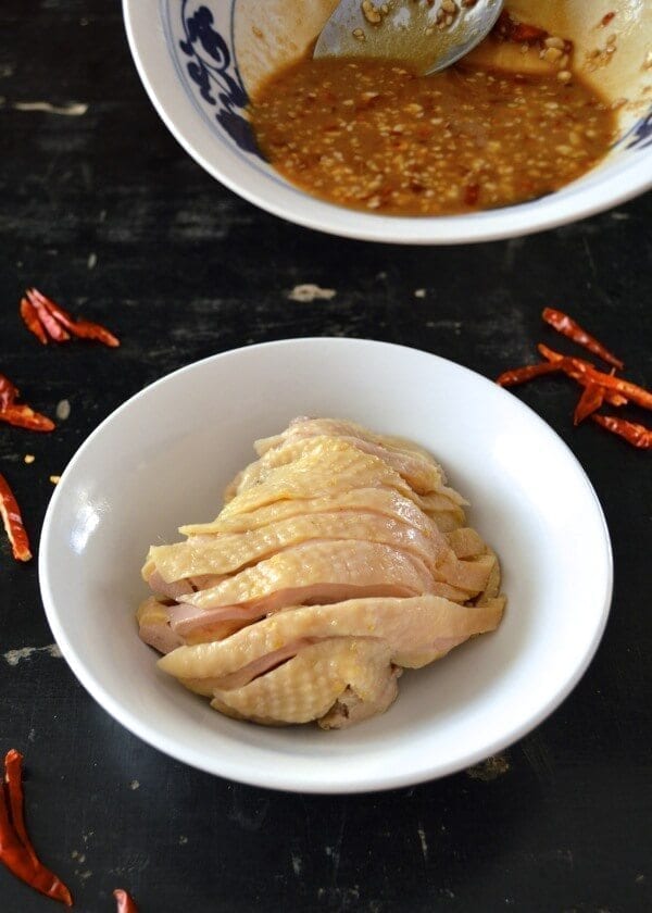 Drool-worthy Chicken in Chili Oil Sauce (Kou Shui Ji), by bmeteor.aiodimecu.cf