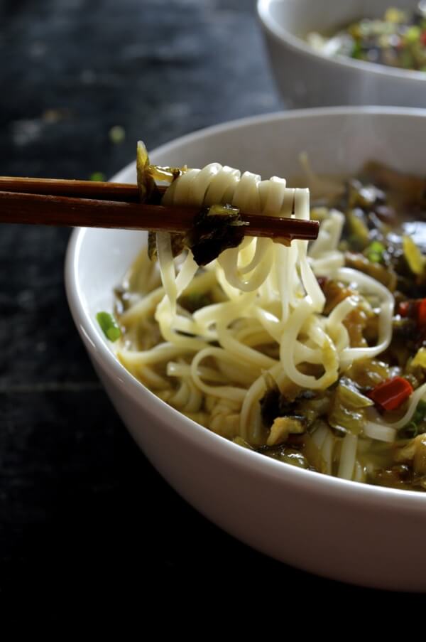 Noodle Soup with Pork and Pickled Greens by bmeteor.aiodimecu.cf