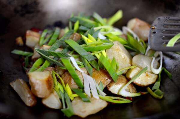 Spicy Black Bean Twice Cooked Potatoes, by bmeteor.aiodimecu.cf