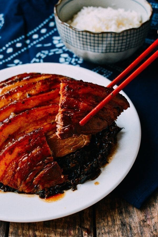 Chinese New year recipes - Mei Cai Kou Rou (Steamed Pork Belly w/ Preserved Mustard Greens), by bmeteor.aiodimecu.cf