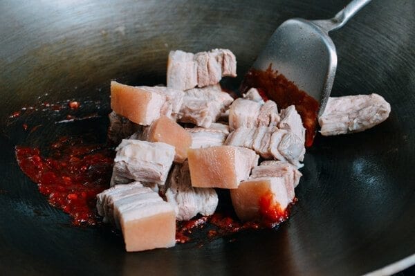 Cantonese Style Braised Pork Belly with Arrowroot, by bmeteor.aiodimecu.cf