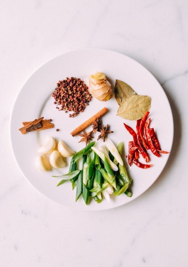 Big Plate Chicken (Chinese Da Pan Ji) with Noodles, by bmeteor.aiodimecu.cf