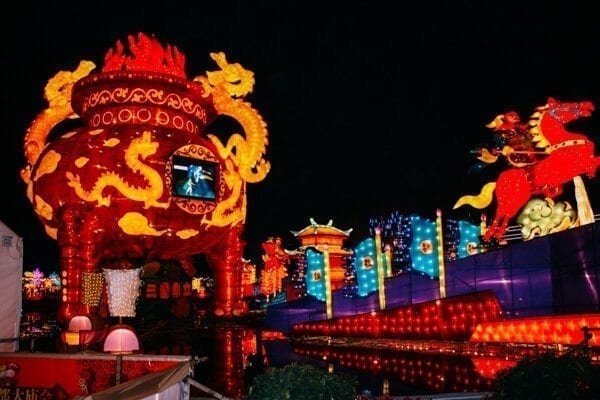 Chengdu Temple Fair, Chinese New Year Celebration, by bmeteor.aiodimecu.cf