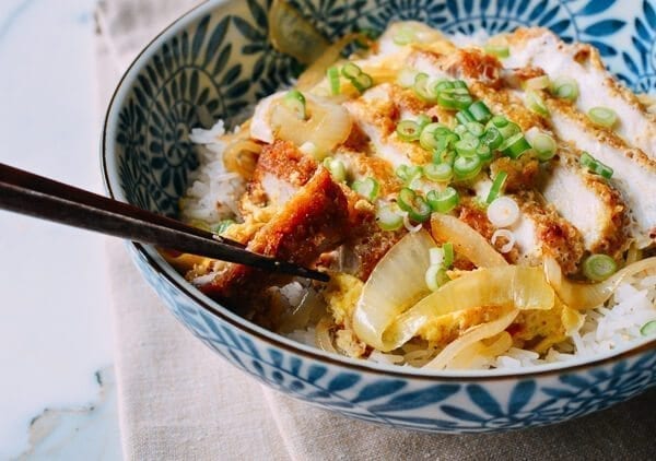 Katsudon Japanese Pork Cutlet and Egg Rice Bowl, by bmeteor.aiodimecu.cf