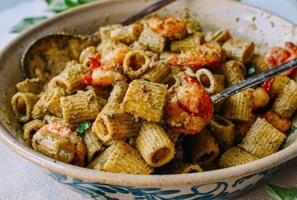 Thai Basil Pesto Pasta with Spicy Shrimp, by bmeteor.aiodimecu.cf