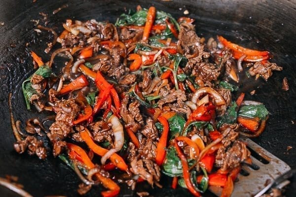 Thai Basil Beef (Pad Gra Prow), by bmeteor.aiodimecu.cf