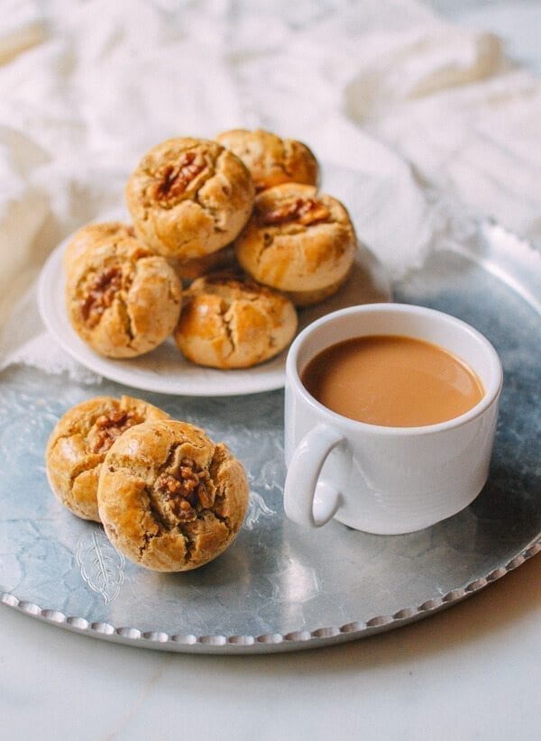 Chinese New year Recipes - Chinese Walnut Cookies, by bmeteor.aiodimecu.cf