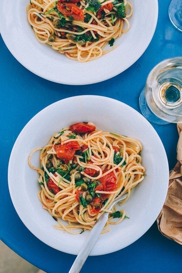 Spaghetti with Tomatoes, Capers, Mint & Parsley, by bmeteor.aiodimecu.cf