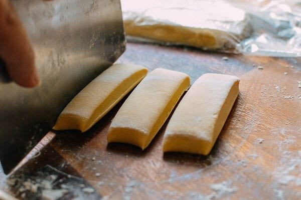 Youtiao (Chinese Fried Dough), by bmeteor.aiodimecu.cf