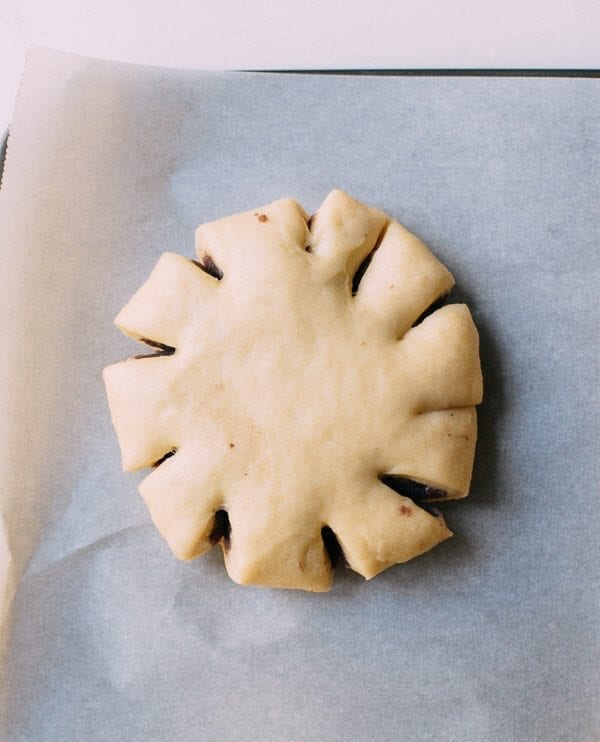 Red Bean Bread, by bmeteor.aiodimecu.cf