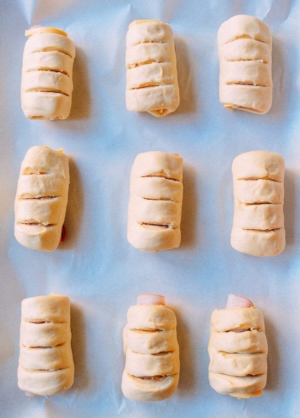 Ham and Cheese Buns, A Chinese Bakery Treat, by bmeteor.aiodimecu.cf