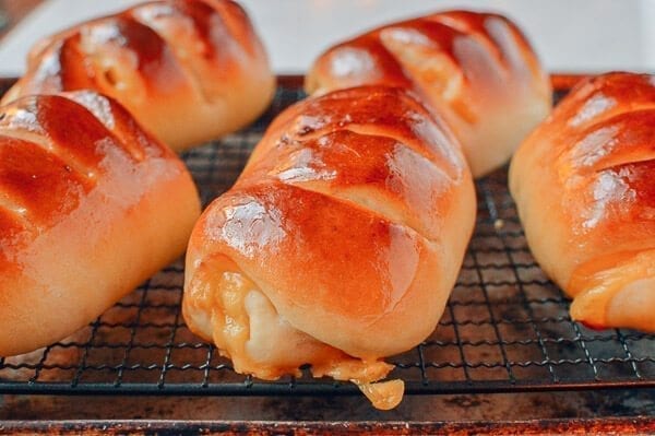 Ham and Cheese Buns, A Chinese Bakery Treat, by bmeteor.aiodimecu.cf