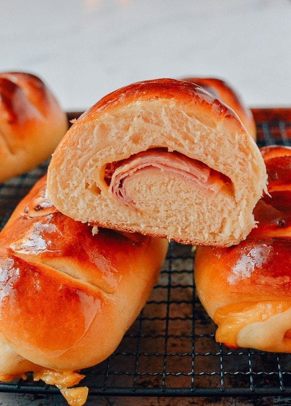 Ham and Cheese Buns, A Chinese Bakery Treat, by bmeteor.aiodimecu.cf