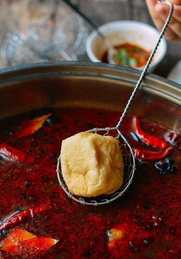 Dipping Soy Puff into Sichuan Hot Pot, by bmeteor.aiodimecu.cf