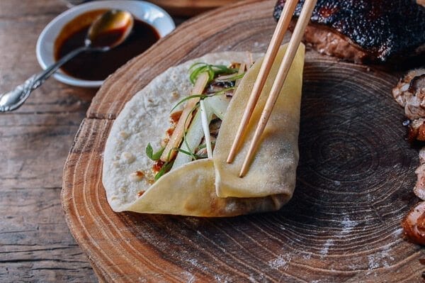 How to eat Peking Duck, by bmeteor.aiodimecu.cf