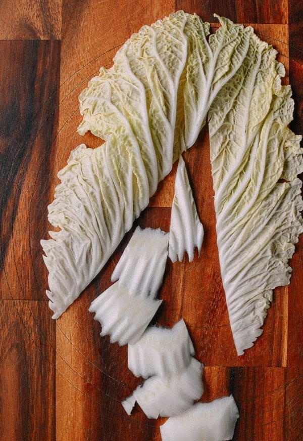 Sichuan Napa Cabbage Stir-fry (Suan La Bai Cai), by bmeteor.aiodimecu.cf