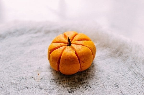 Pumpkin Mochi with Pumpkin Filling, by bmeteor.aiodimecu.cf