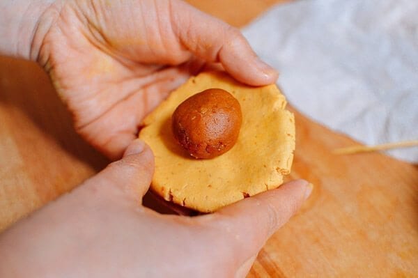 Pumpkin Mochi with Pumpkin Filling, by bmeteor.aiodimecu.cf