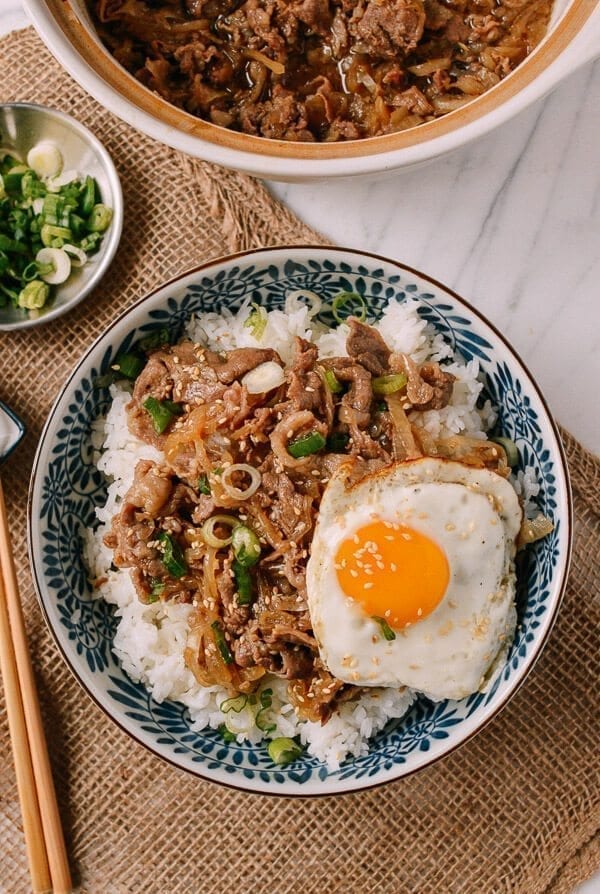 Gyudon (Japanese Beef & Rice Bowls), by bmeteor.aiodimecu.cf