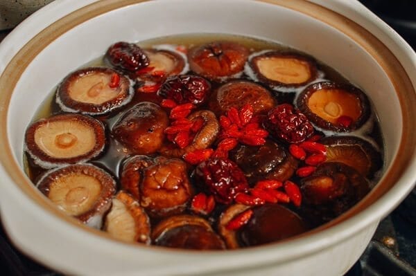 Chinese Chicken Mushroom Soup, by bmeteor.aiodimecu.cf