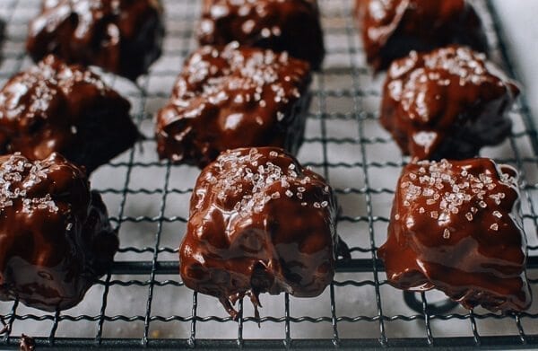 Chocolate Rice Krispie Nuggets with Sea Salt, by bmeteor.aiodimecu.cf