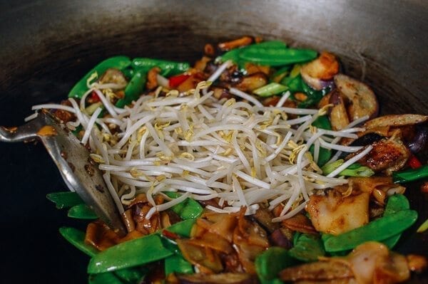 Vegetable Chow Fun, by bmeteor.aiodimecu.cf