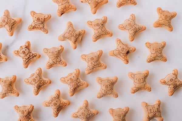 Asian Snacks Roundup, by bmeteor.aiodimecu.cf