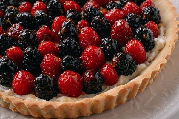 Fresh Berry Tart with Sweet Mascarpone Filling, by bmeteor.aiodimecu.cf