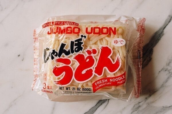 Udon Noodle Soup with Chicken & Mushrooms, by bmeteor.aiodimecu.cf