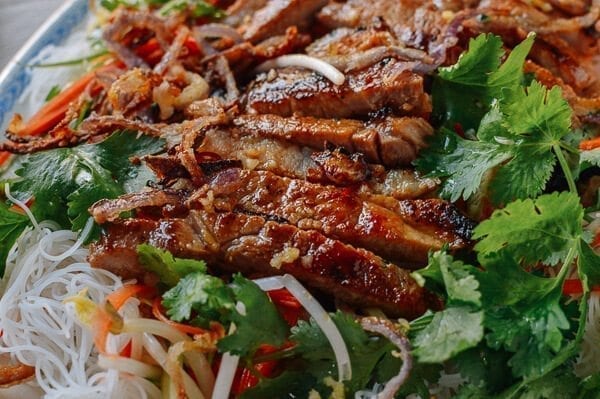Vietnamese Noodle Salad with Grilled Pork Chops, by bmeteor.aiodimecu.cf