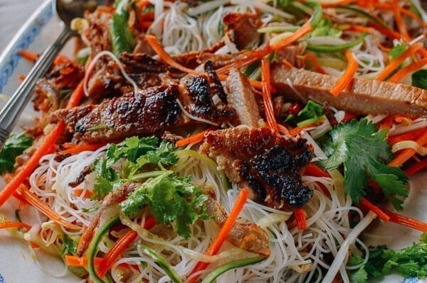 Vietnamese Noodle Salad with Grilled Pork Chops, by bmeteor.aiodimecu.cf