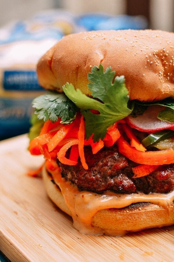 Banh Mi Burgers, by bmeteor.aiodimecu.cf