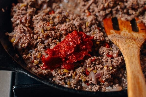 A Beef & Cheese Empanada Recipe: Baked OR Fried, by bmeteor.aiodimecu.cf