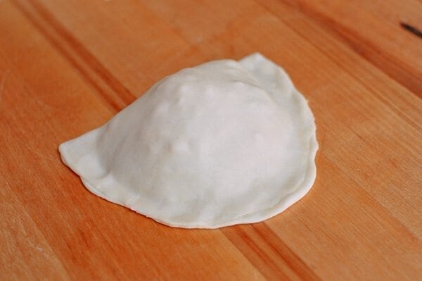 A Beef & Cheese Empanada Recipe: Baked OR Fried, by bmeteor.aiodimecu.cf