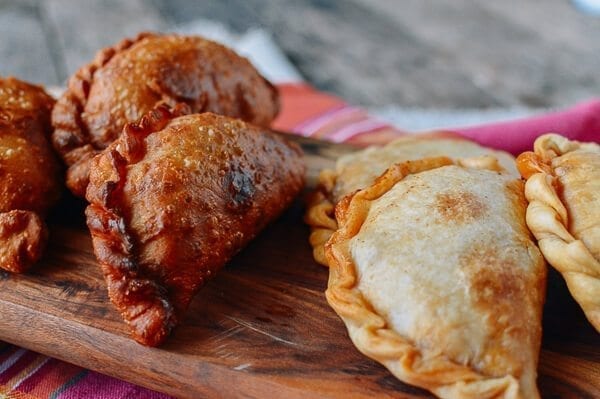 A Beef & Cheese Empanada Recipe: Baked OR Fried, by bmeteor.aiodimecu.cf