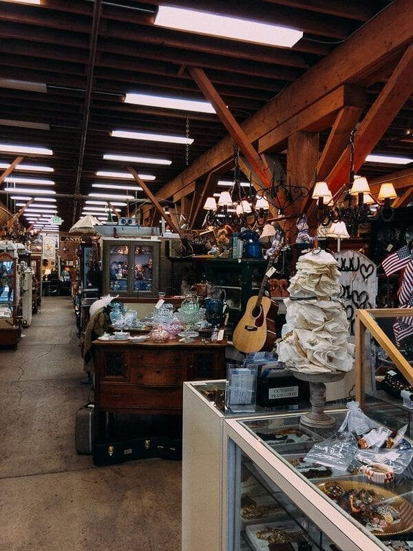 Cannery Row Antique Mall, by bmeteor.aiodimecu.cf