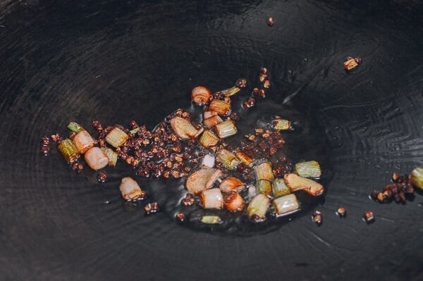 Sichuan Boiled Beef (Shuizhu Niurou), by bmeteor.aiodimecu.cf