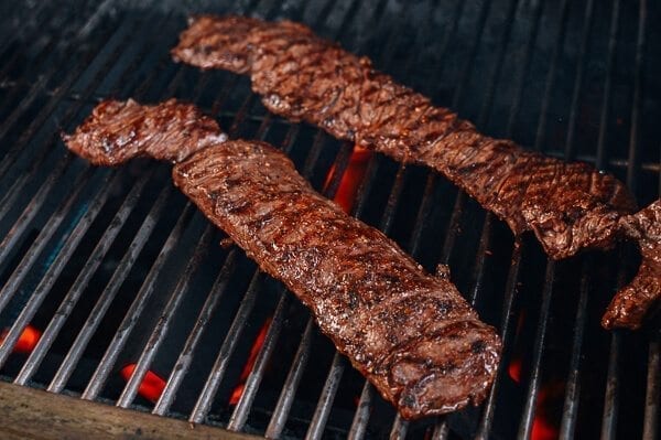 Grilled Skirt Steak with Chimichurri, by bmeteor.aiodimecu.cf