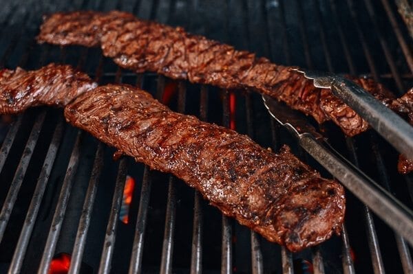 Grilled Skirt Steak with Chimichurri, by bmeteor.aiodimecu.cf