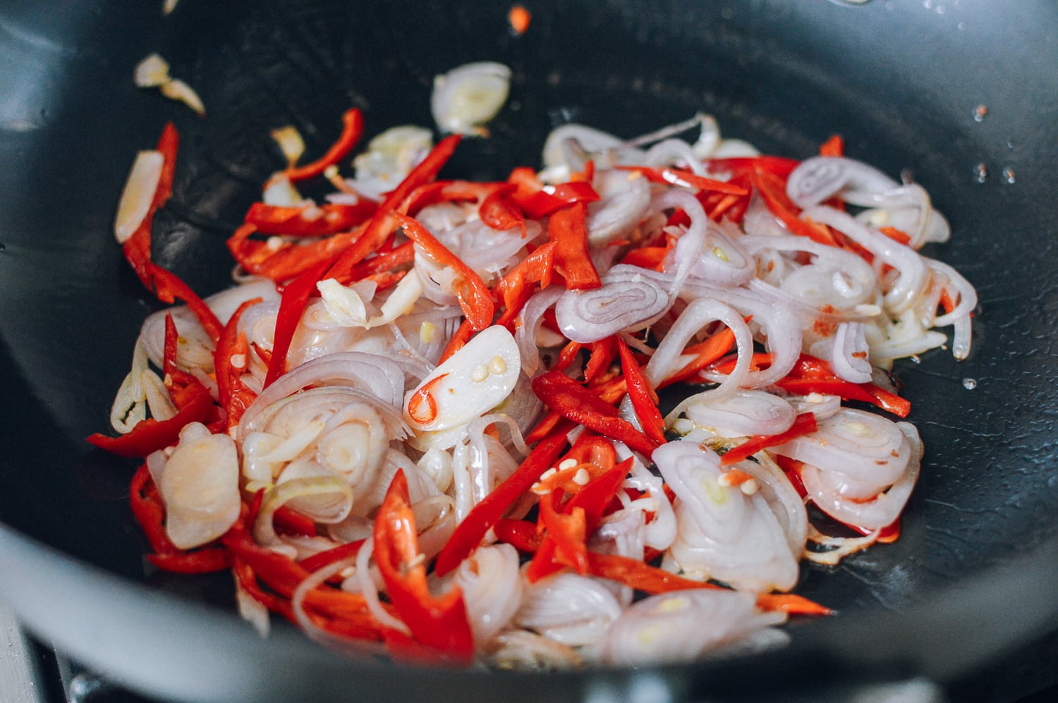 Thai Basil Chicken, by bmeteor.aiodimecu.cf