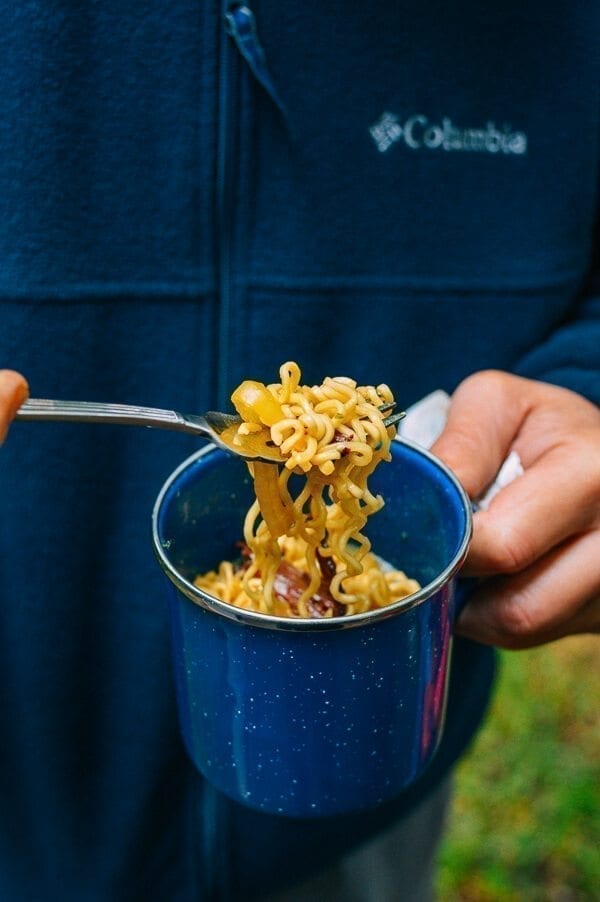 Campfire Curry Ramen - Easy Camping Meal, by bmeteor.aiodimecu.cf